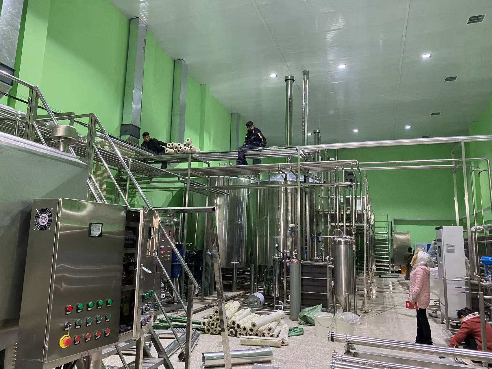 唐县精酿啤酒设备厂—精酿啤酒设备制造：传承工艺与创新科技的交融